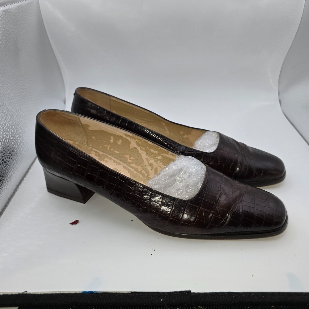 Talbots Barb Women's 10 M Pumps Navy Croc Leather Low Heel